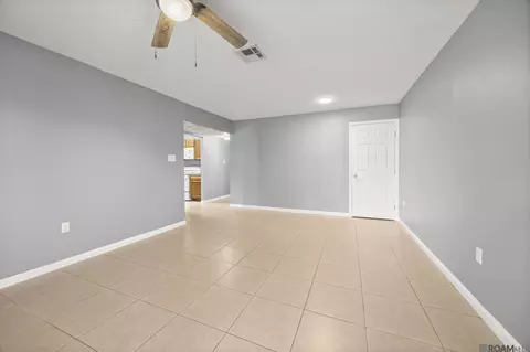 1724 S Brightside View Dr # I, Baton Rouge, LA 70820