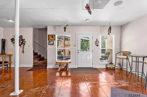 Entry Way - 31719 River Pines Dr, Springfield, LA 70462 photo 1 of 1