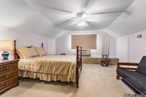 Bedroom - 31719 River Pines Dr, Springfield, LA 70462 photo 4 of 4