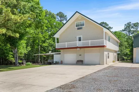 Other - 31719 River Pines Dr, Springfield, LA 70462 photo 3 of 11