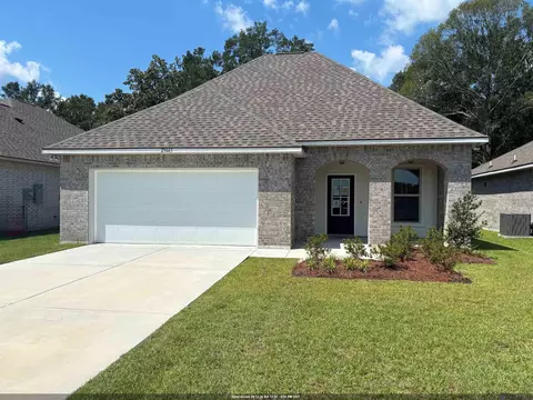 25663 Tarver Dr, Denham Springs, LA 70726