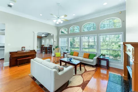 3660 Westervelt Ave, Baton Rouge, LA 70820