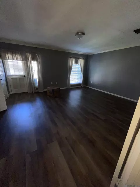 2063 W Magna Carter Pl, Baton Rouge, LA 70815