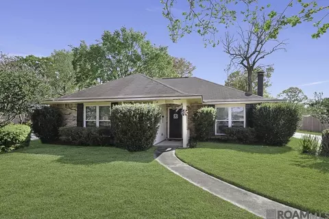 1925 W Marsden Pl, Baton Rouge, LA 70816