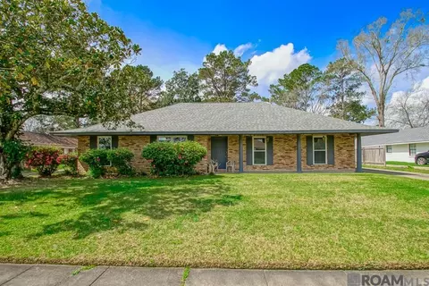 3277 Jo Anne Dr, Baton Rouge, LA 70814