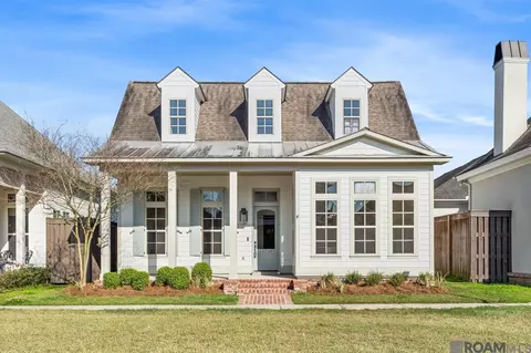 10740 Summer Fest Ln, Baton Rouge, LA 70810