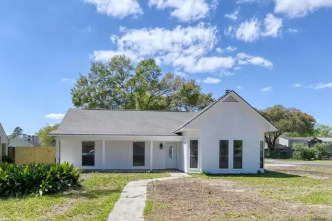 7618 Chairman Ave, Baton Rouge, LA 70817