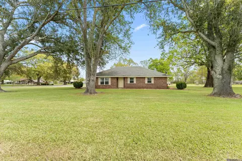 45109 Kid Bourgeois Rd, Saint Amant, LA 70774
