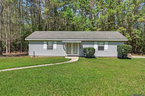 Exterior - 135 Amelia Ln, Covington, LA 70433 photo 3 of 4