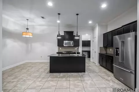 7853 Seville Ct, Baton Rouge, LA 70820