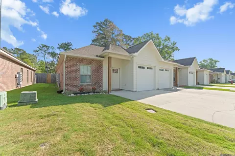 9900 Country Club Dr # 2-A, Denham Springs, LA 70726