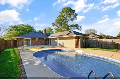 1324 Rue Desiree, Baton Rouge, LA 70810