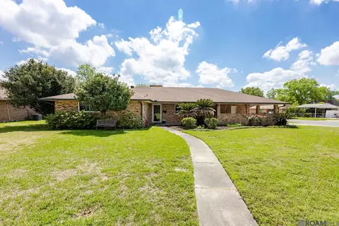 12424 Mollylea Dr, Baton Rouge, LA 70815