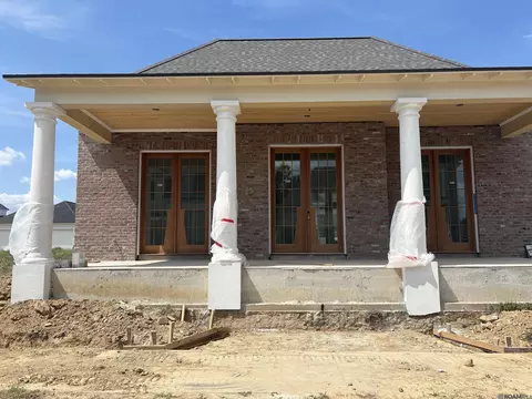 1755 Ville Marie St, Baton Rouge, LA 70808