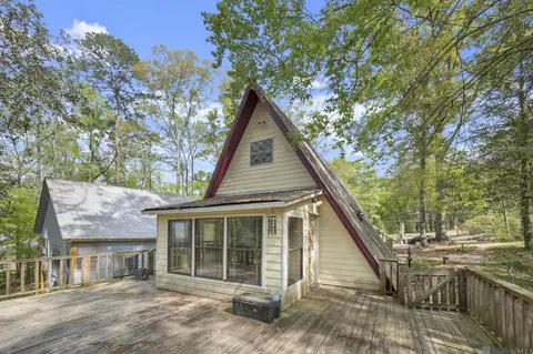 12323 Azalea Cir, Saint Francisville, LA 70775