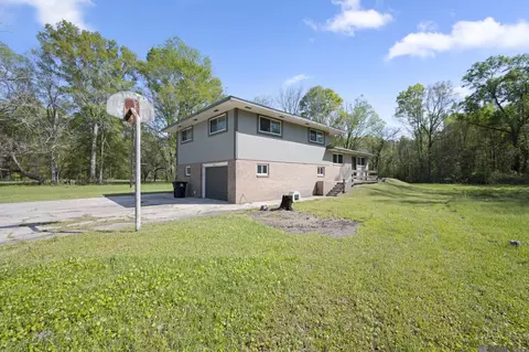 Exterior - 10212 Gurney Rd, Baker, LA 70714 photo 5 of 5