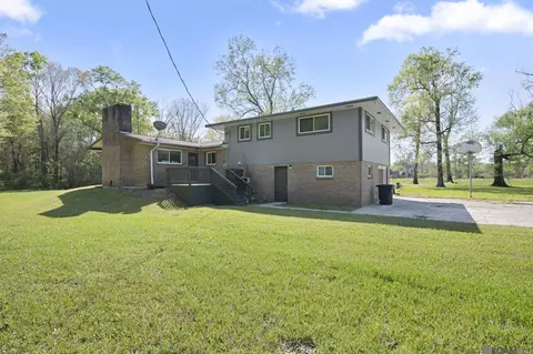 Exterior - 10212 Gurney Rd, Baker, LA 70714 photo 4 of 5