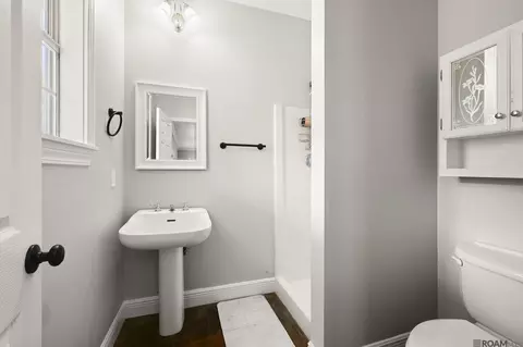 Bath - 32787 Duff Rd, Walker, LA 70785 photo 6 of 7