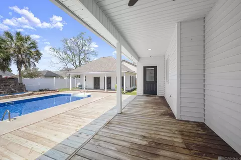 Exterior - 32787 Duff Rd, Walker, LA 70785 photo 6 of 10