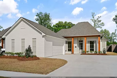 17452 Lions Ear Ln, Prairieville, LA 70769