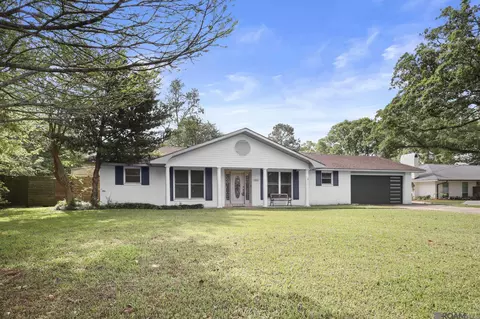 1056 E Lakeview Dr, Baton Rouge, LA 70810
