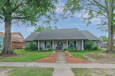 14133 Woodland Ridge Ave, Baton Rouge, LA 70816