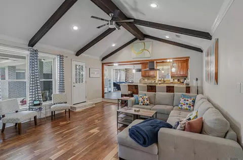 14133 Woodland Ridge Ave, Baton Rouge, LA 70816
