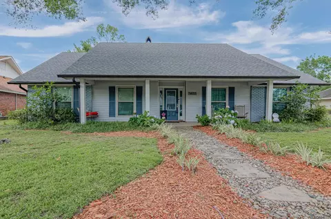 14133 Woodland Ridge Ave, Baton Rouge, LA 70816
