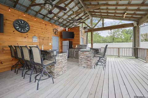 Exterior - 29725 Henderson Ln, Walker, LA 70785 photo 9 of 17