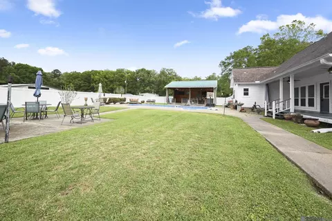 Exterior - 29725 Henderson Ln, Walker, LA 70785 photo 16 of 17
