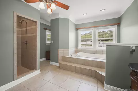 Bath - 29725 Henderson Ln, Walker, LA 70785 photo 3 of 6