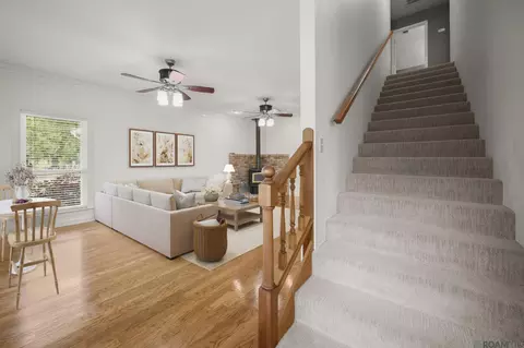 Entry Way - 29725 Henderson Ln, Walker, LA 70785 photo 1 of 3