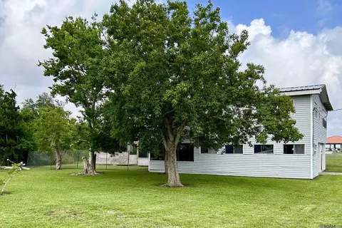 Exterior - 135 Drounett Ln, Hackberry, LA 70645 photo 2 of 4