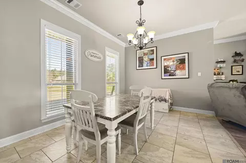 Dining - 12480 Three Lakes Dr, Walker, LA 70785 photo 2 of 2