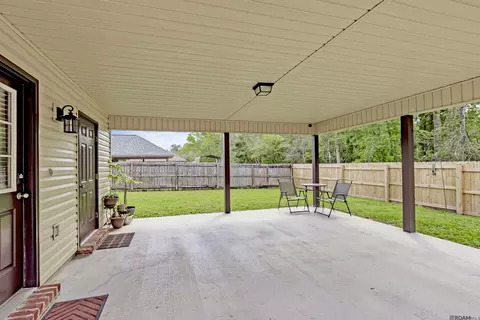 Exterior - 12266 Creekside Ave, Walker, LA 70785 photo 5 of 5