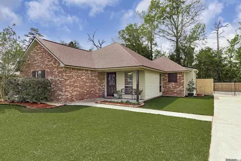Exterior - 12266 Creekside Ave, Walker, LA 70785 photo 3 of 5