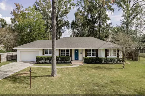 275 E Riveroaks Dr, Baton Rouge, LA 70815