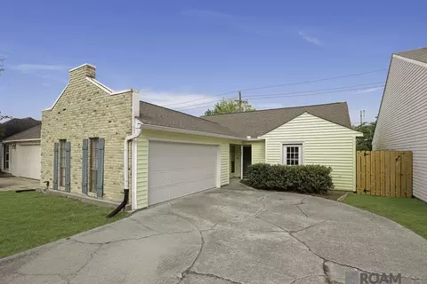 466 Highland Creek Pkwy, Baton Rouge, LA 70808
