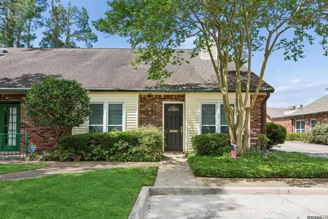 242 Mcgehee Dr, Baton Rouge, LA 70815