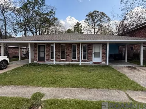 1630 1632 La Annie Dr, Baton Rouge, LA 70815