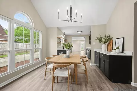 7367 Cherrydale Dr, Denham Springs, LA 70706