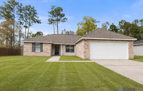 12823 Hazelwood Dr, Denham Springs, LA 70726