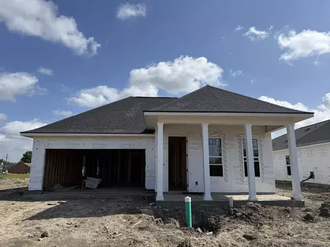 10027 Pelican Pointe Ln, Baton Rouge, LA 70810