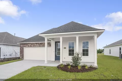 10027 Pelican Pointe Ln, Baton Rouge, LA 70810