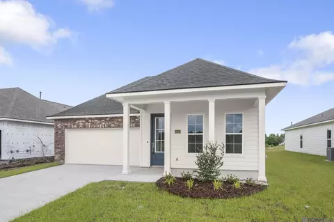 10027 Pelican Pointe Ln, Baton Rouge, LA 70810
