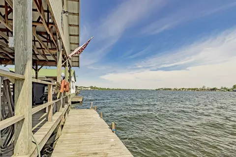 Exterior - 7890 False River Rd, Oscar, LA 70762 photo 10 of 13