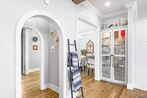 Entry Way - 7890 False River Rd, Oscar, LA 70762 photo 1 of 6