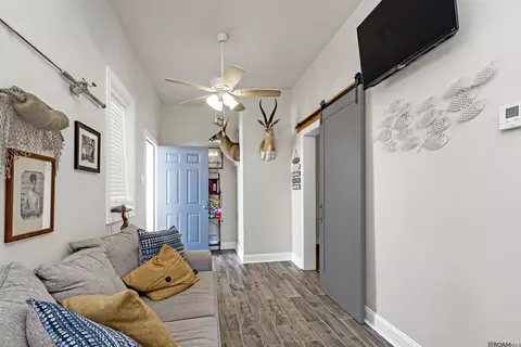 Entry Way - 7890 False River Rd, Oscar, LA 70762 photo 6 of 6