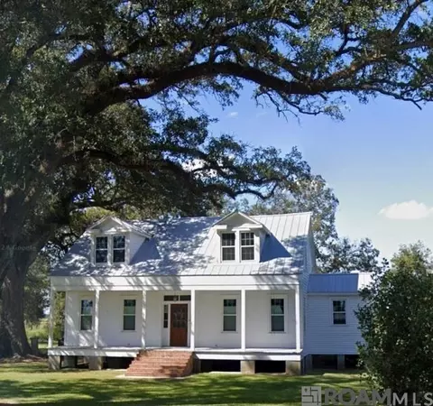 76680 Rosedale Rd, Rosedale, LA 70772