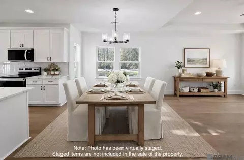 Dining - 69176 4th Ave, Covington, LA 70433 photo 1 of 1